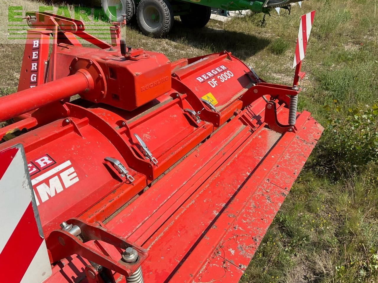 Grimme DF3000 - Arracheuse de pommes de terre: photos 1 Grimme DF3000 - Arracheuse de pommes de terre: photos 1