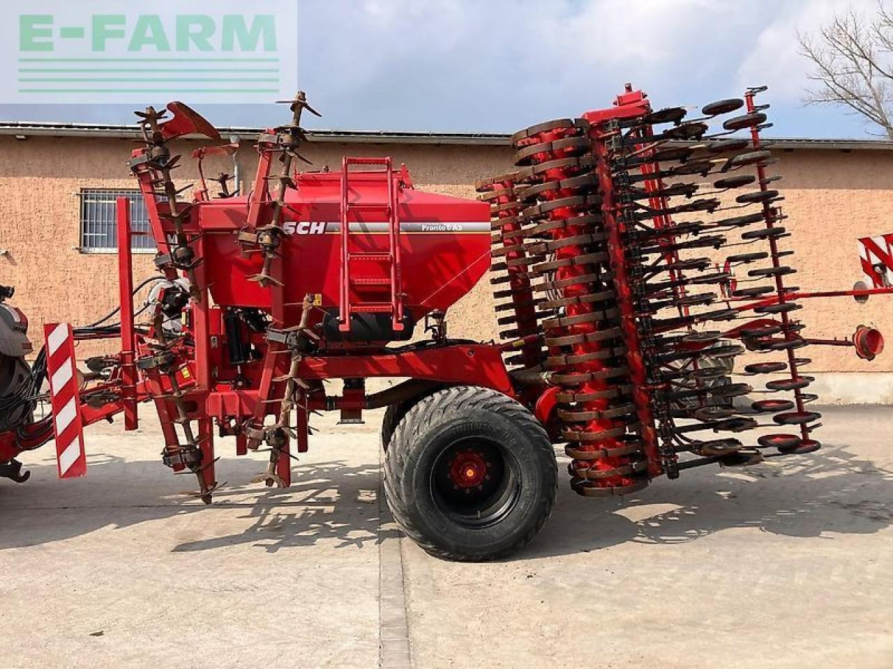 Horsch pronto 6 as - Semoir: photos 3 Horsch pronto 6 as - Semoir: photos 3