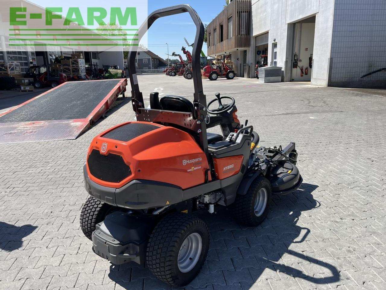 Husqvarna p 535hx hybrid rider nur 10h - Tracteur agricole: photos 5 Husqvarna p 535hx hybrid rider nur 10h - Tracteur agricole: photos 5