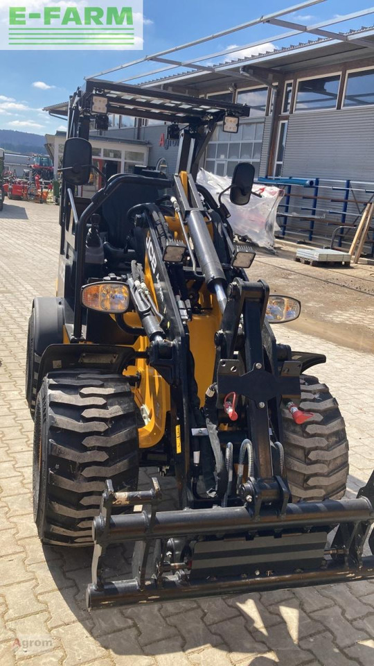 JCB 403 - Chargeuse sur pneus: photos 3 JCB 403 - Chargeuse sur pneus: photos 3