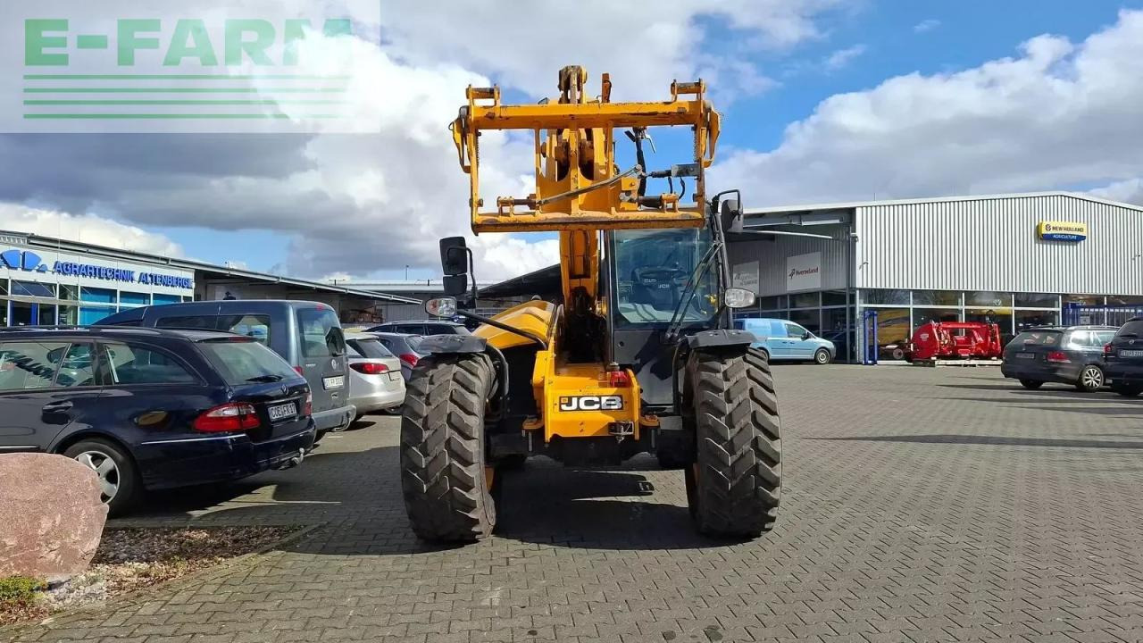 JCB 542-70 agri pro - Chariot télescopique: photos 3 JCB 542-70 agri pro - Chariot télescopique: photos 3