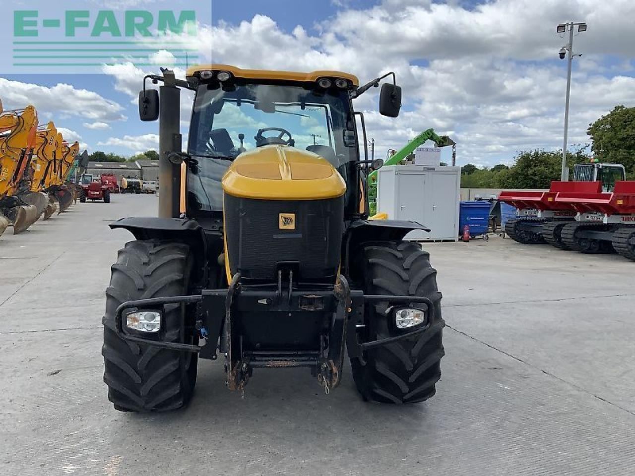 JCB 7200 fastrac (st22855) - Tracteur agricole: photos 3 JCB 7200 fastrac (st22855) - Tracteur agricole: photos 3