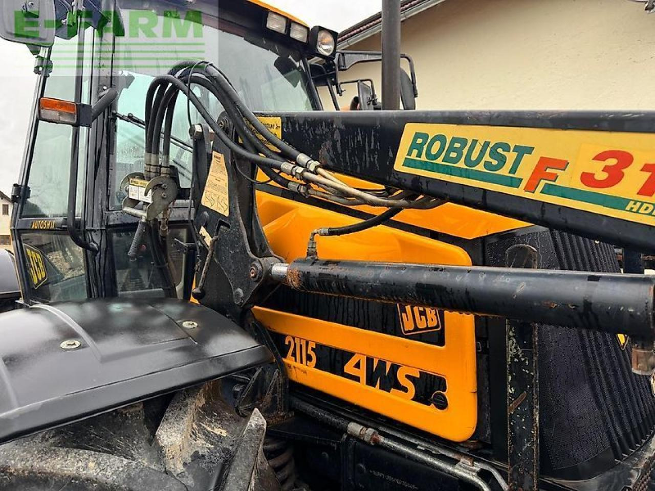 JCB fastrac 2115 / 4ws - Tracteur agricole: photos 1 JCB fastrac 2115 / 4ws - Tracteur agricole: photos 1