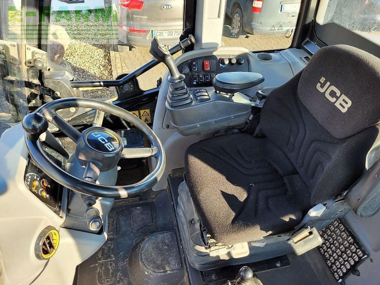 Chargeuse sur pneus JCB tm 420 teleskopradlader: photos 6