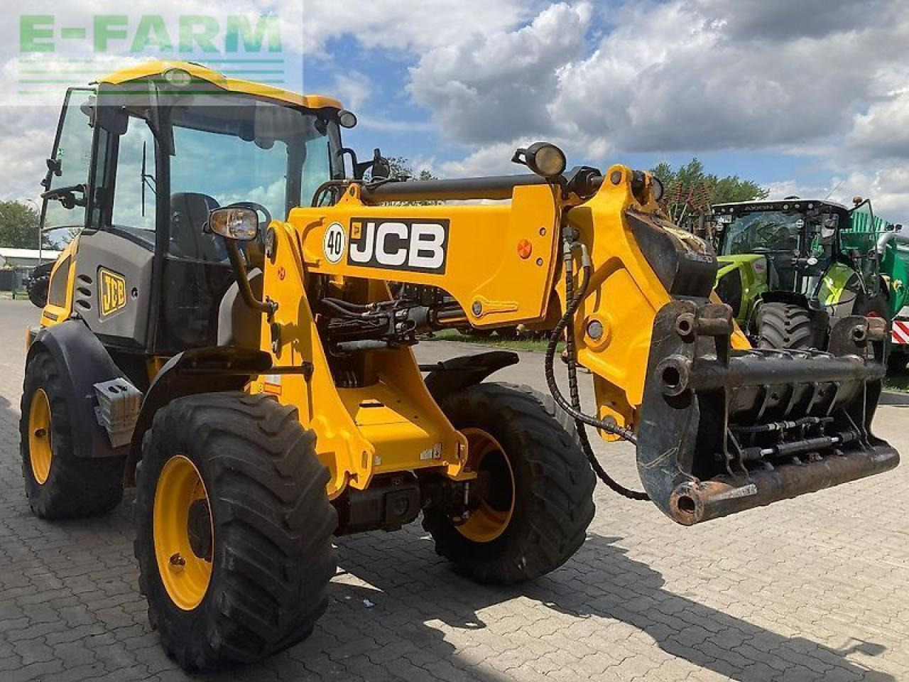 JCB tm220 - Mini pelle: photos 3 JCB tm220 - Mini pelle: photos 3