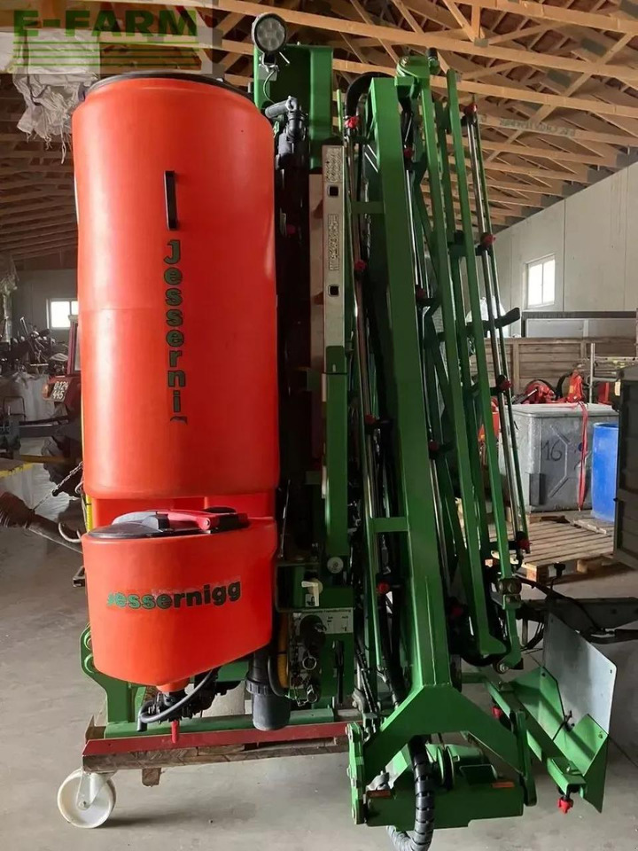Jessernigg s ng pl 1200 feldspritze mit fronttank gps - Pulvérisateur traîné: photos 3 Jessernigg s ng pl 1200 feldspritze mit fronttank gps - Pulvérisateur traîné: photos 3