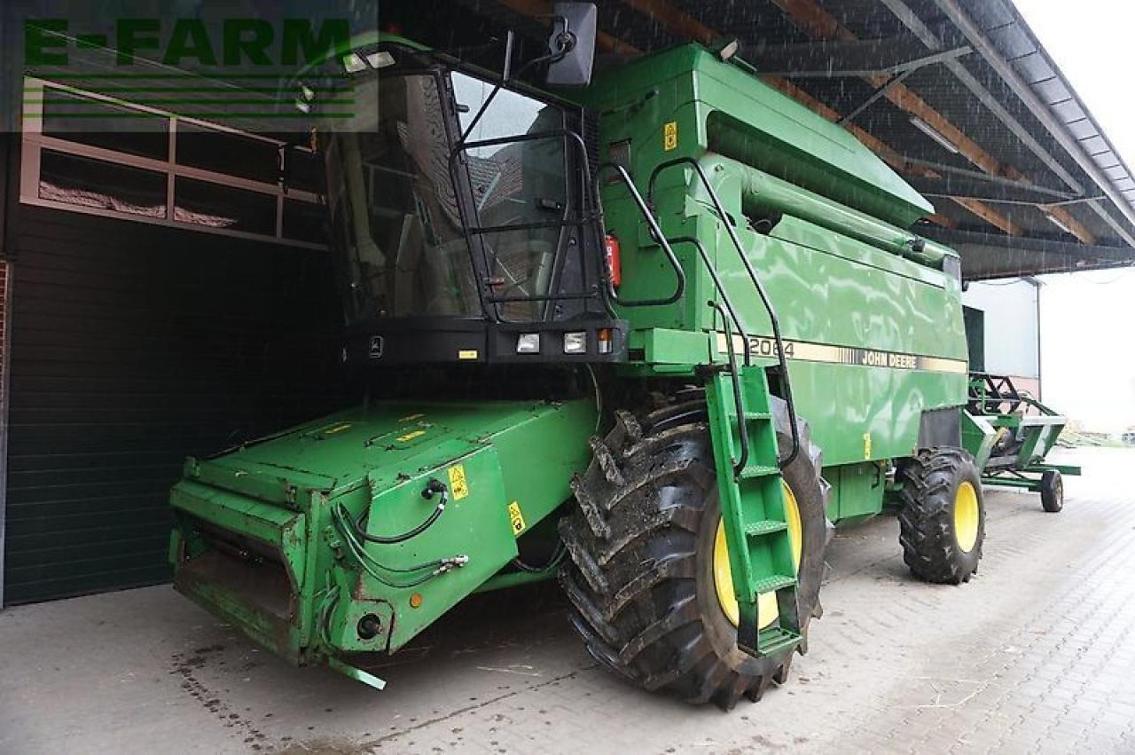 John Deere 2064 + 820 schneidwerk - Moissonneuse-batteuse: photos 3 John Deere 2064 + 820 schneidwerk - Moissonneuse-batteuse: photos 3