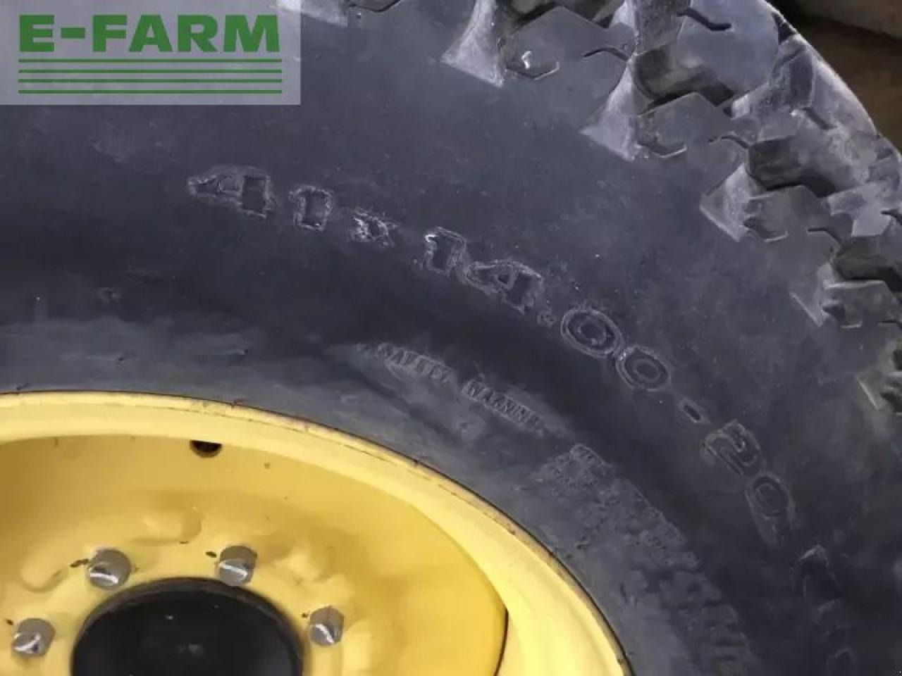 John Deere 3320 my11 - Tracteur agricole: photos 5 John Deere 3320 my11 - Tracteur agricole: photos 5