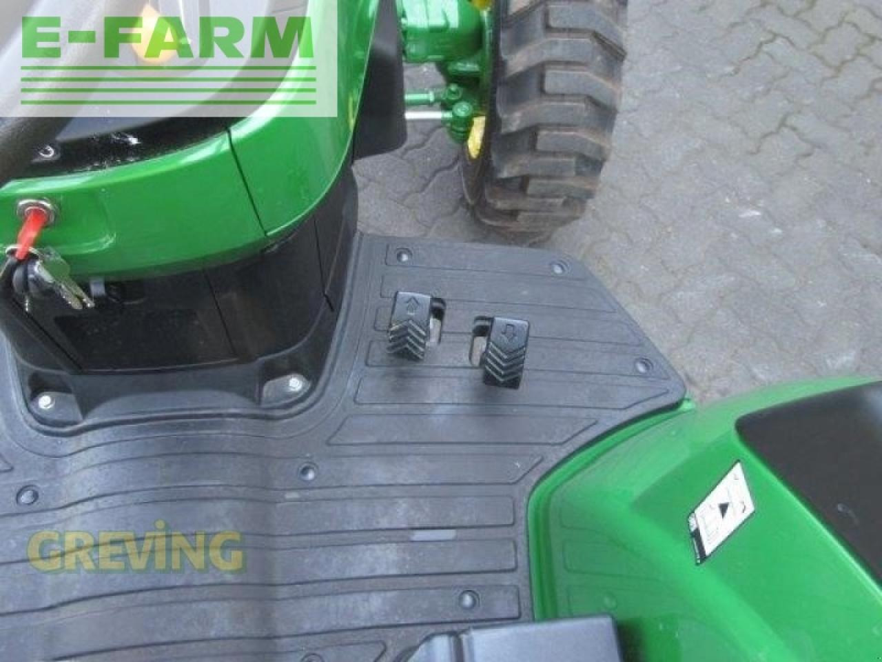 John Deere 4066m - Tracteur agricole: photos 2 John Deere 4066m - Tracteur agricole: photos 2