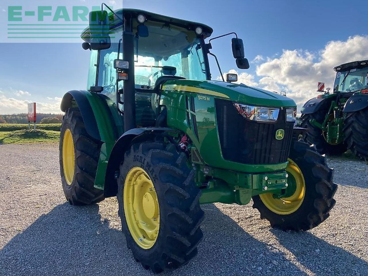 John Deere 5075m - Tracteur agricole: photos 3 John Deere 5075m - Tracteur agricole: photos 3