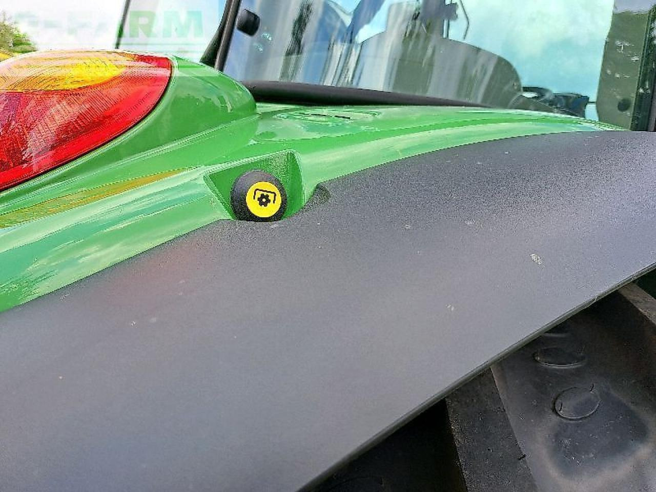 Tracteur agricole John Deere 5100m: photos 9
