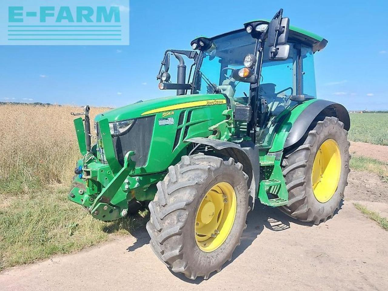 John Deere 5125r - Tracteur agricole: photos 1 John Deere 5125r - Tracteur agricole: photos 1