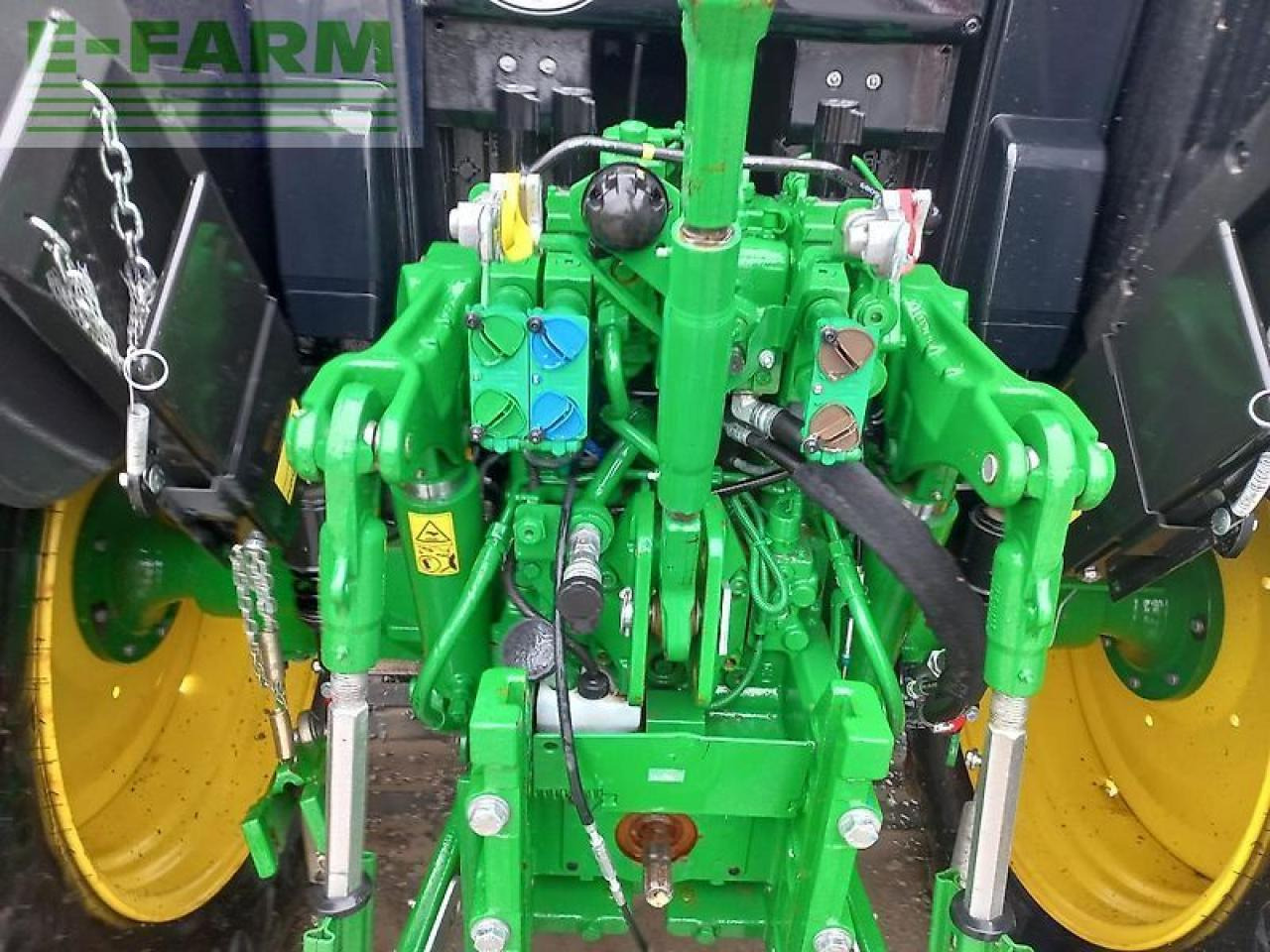 John Deere 6090m - Tracteur agricole: photos 5 John Deere 6090m - Tracteur agricole: photos 5