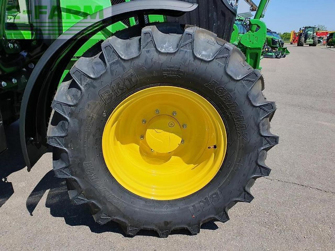 John Deere 6120m aq+ - Tracteur agricole: photos 3 John Deere 6120m aq+ - Tracteur agricole: photos 3