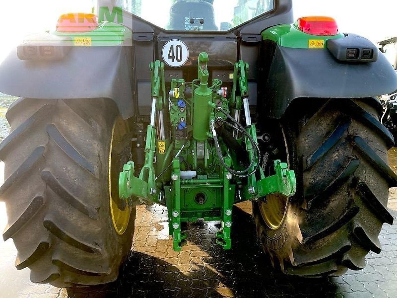 Tracteur agricole John Deere 6140m: photos 8 Tracteur agricole John Deere 6140m: photos 8