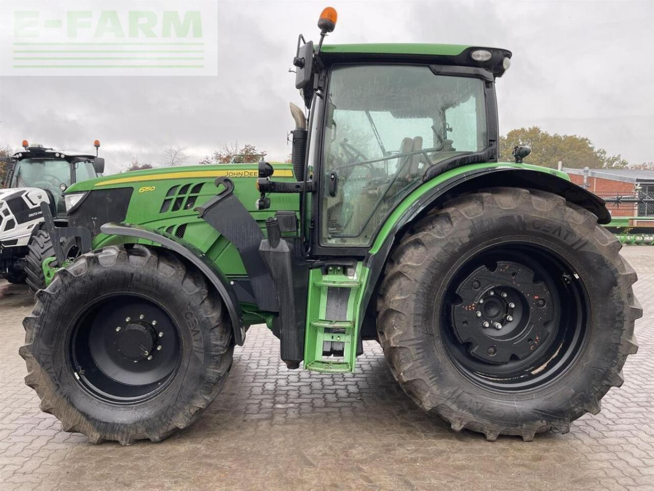 John Deere 6150r - Tracteur agricole: photos 4 John Deere 6150r - Tracteur agricole: photos 4