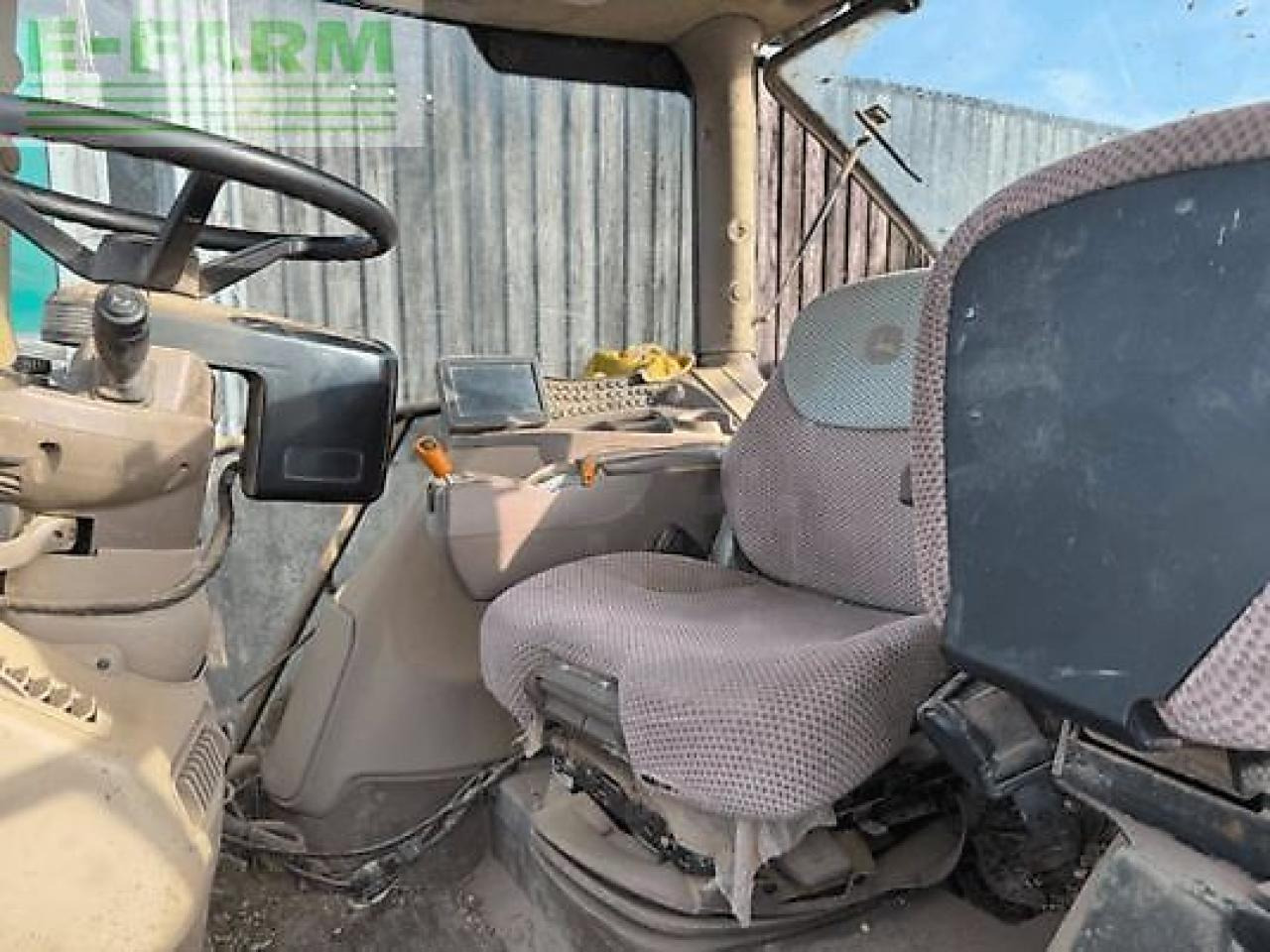 John Deere 6150r - Tracteur agricole: photos 5 John Deere 6150r - Tracteur agricole: photos 5