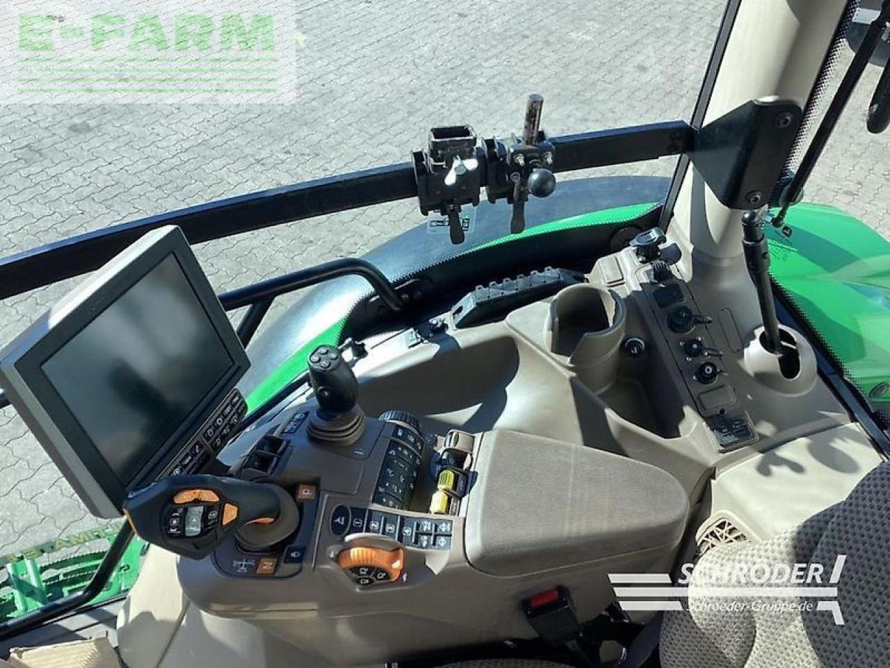 John Deere 6155 r ultimate - Tracteur agricole: photos 2 John Deere 6155 r ultimate - Tracteur agricole: photos 2
