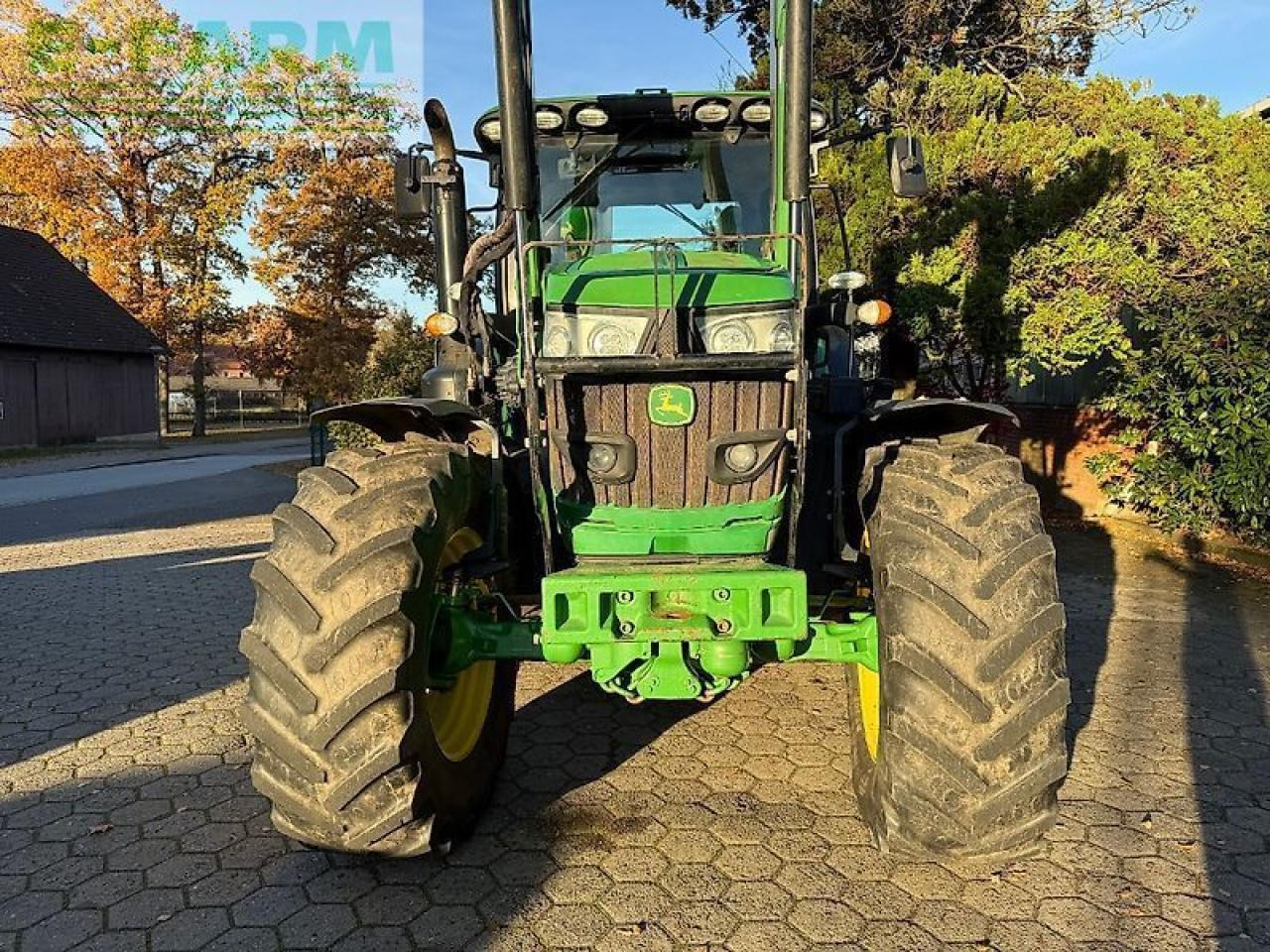 John Deere 6155r - Tracteur agricole: photos 3 John Deere 6155r - Tracteur agricole: photos 3