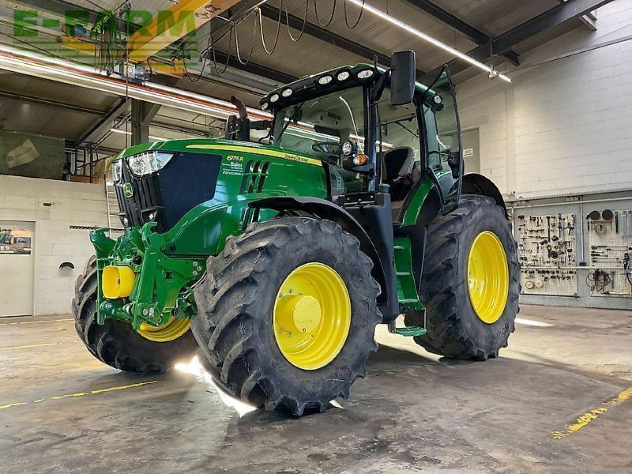John Deere 6175 r - Tracteur agricole: photos 1 John Deere 6175 r - Tracteur agricole: photos 1