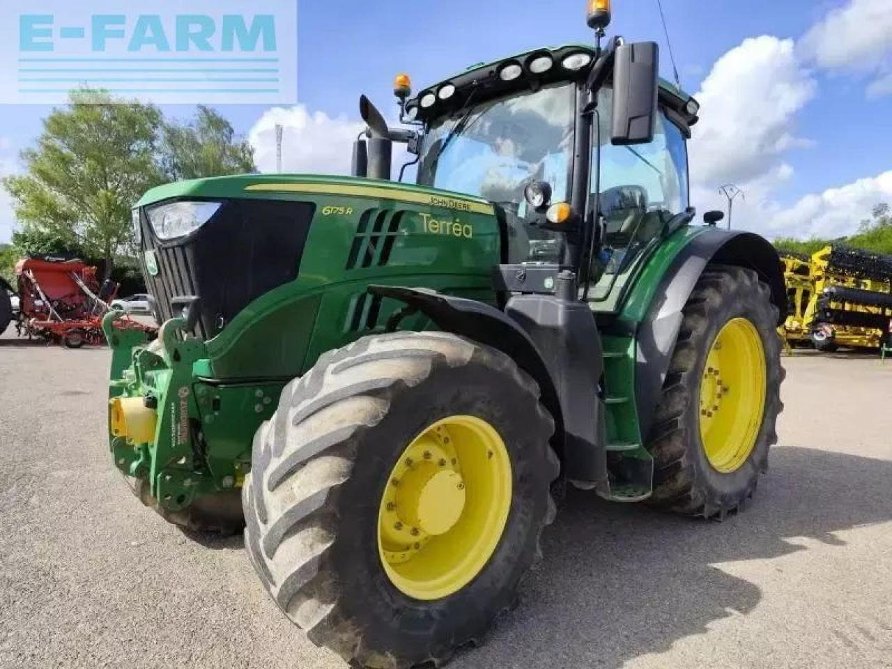 John Deere 6175r ft4 - Tracteur agricole: photos 1 John Deere 6175r ft4 - Tracteur agricole: photos 1