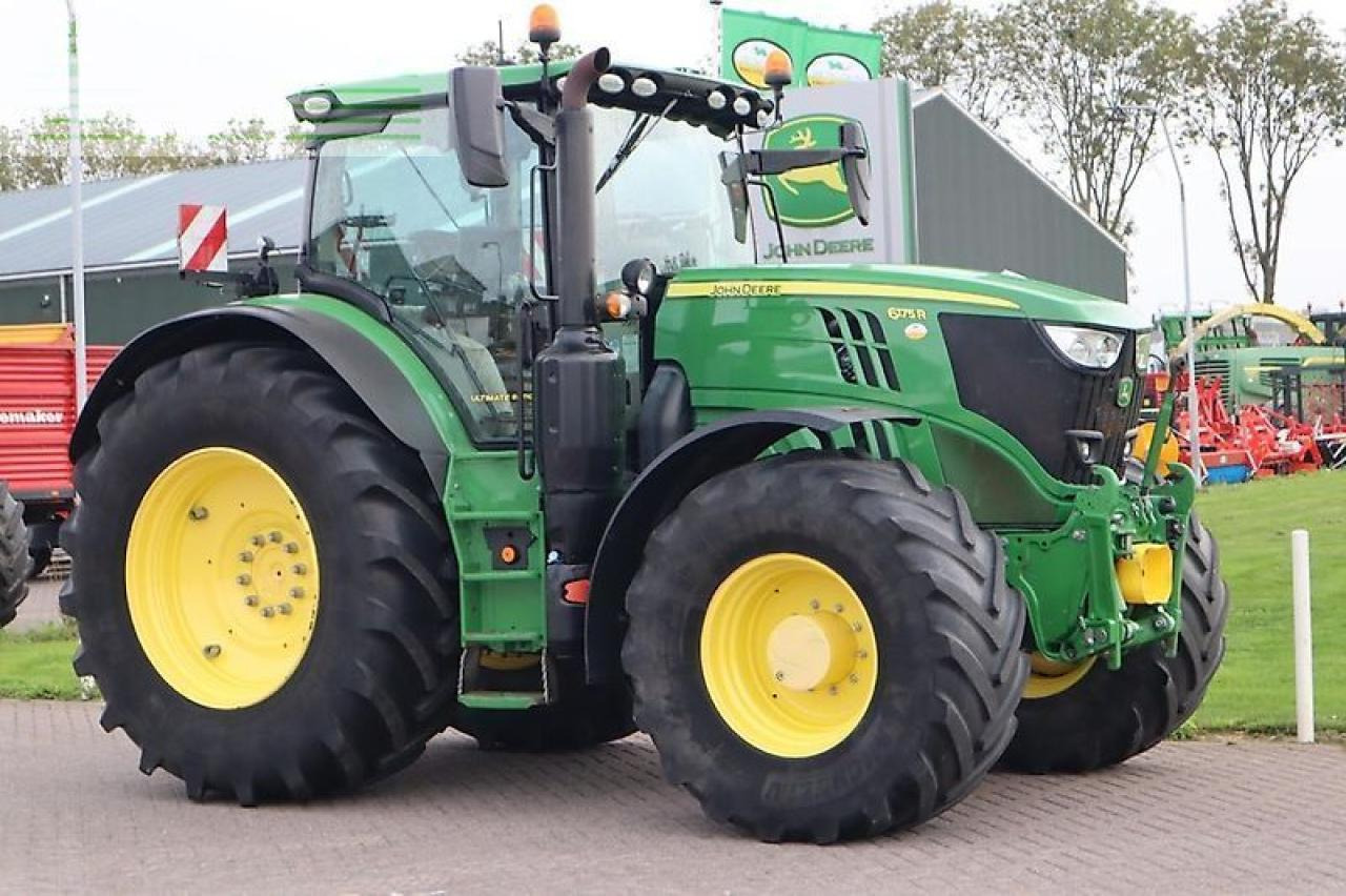 John Deere 6175r traktor - Tracteur agricole: photos 1 John Deere 6175r traktor - Tracteur agricole: photos 1