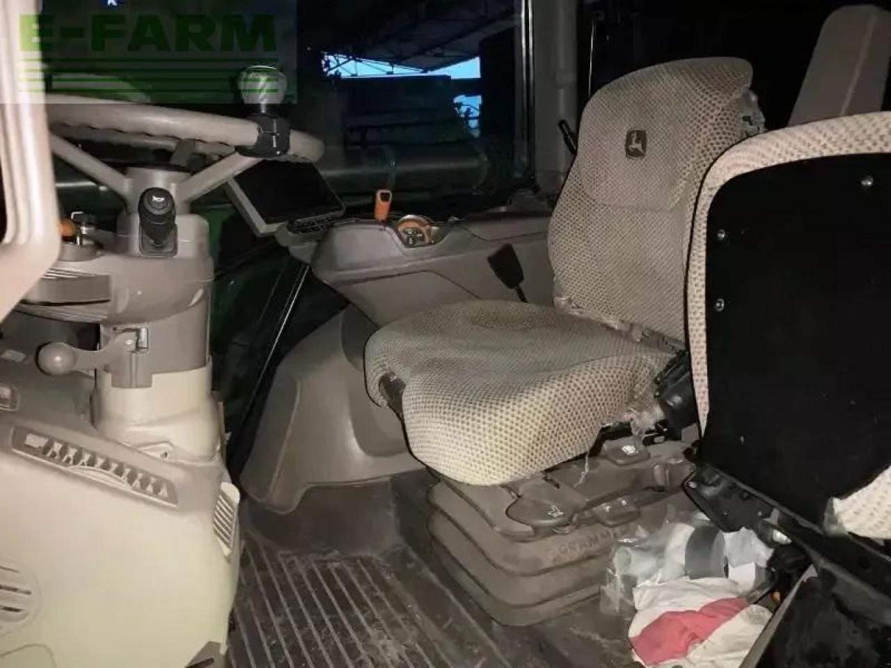 Tracteur agricole John Deere 6195r: photos 8