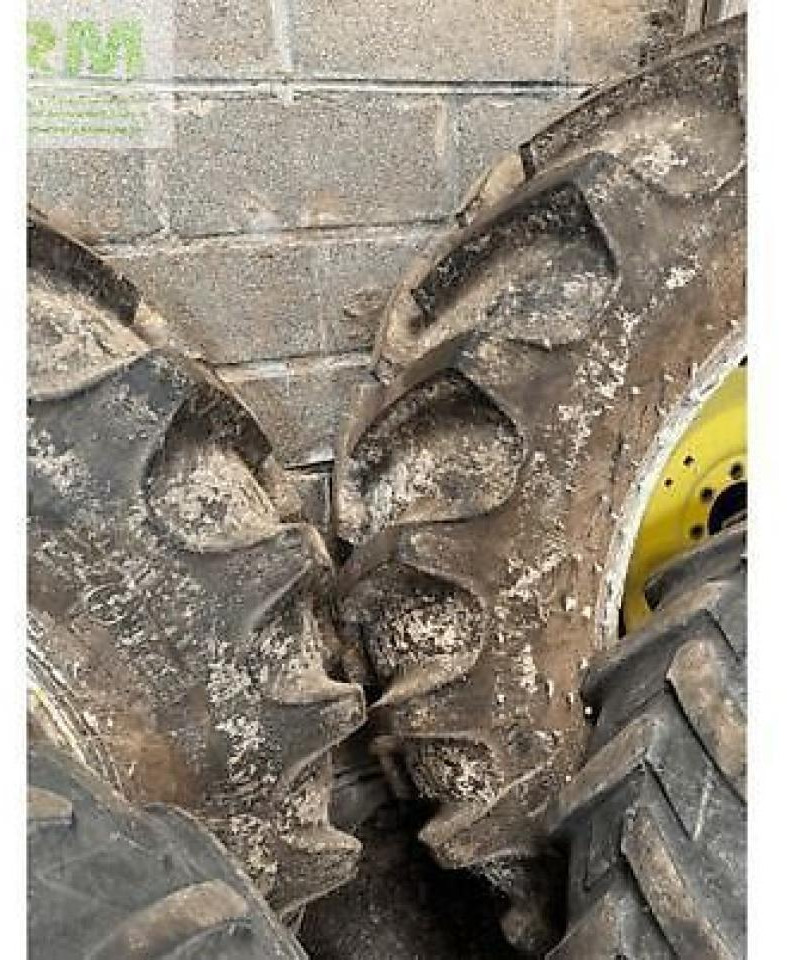 John Deere 6230 - Tracteur agricole: photos 4 John Deere 6230 - Tracteur agricole: photos 4