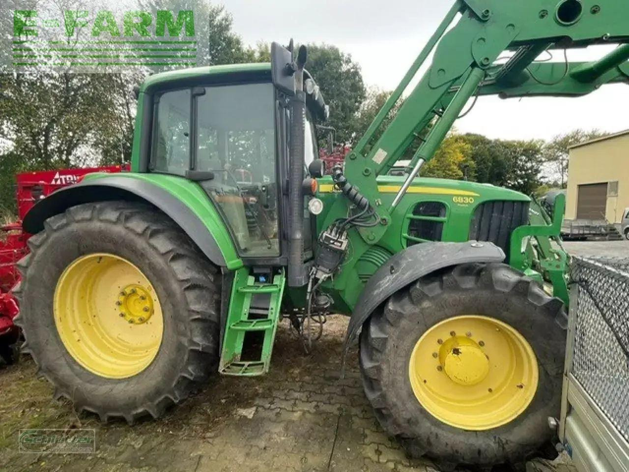 John Deere 6830 premium - Tracteur agricole: photos 2 John Deere 6830 premium - Tracteur agricole: photos 2
