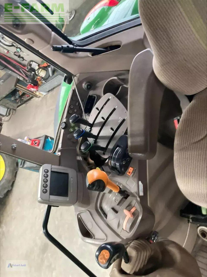 John Deere 6930 premium - Tracteur agricole: photos 3 John Deere 6930 premium - Tracteur agricole: photos 3