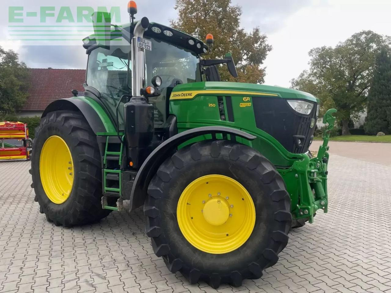 John Deere 6r 250 - Tracteur agricole: photos 2 John Deere 6r 250 - Tracteur agricole: photos 2