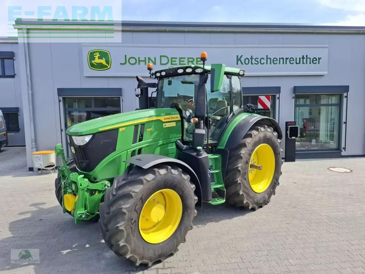 John Deere 6r 250 - command pro - Tracteur agricole: photos 1 John Deere 6r 250 - command pro - Tracteur agricole: photos 1