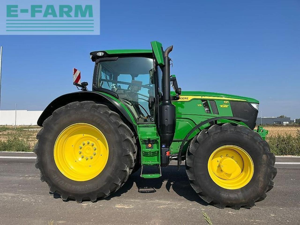 John Deere 6r215 / 6r 215 - Tracteur agricole: photos 1 John Deere 6r215 / 6r 215 - Tracteur agricole: photos 1