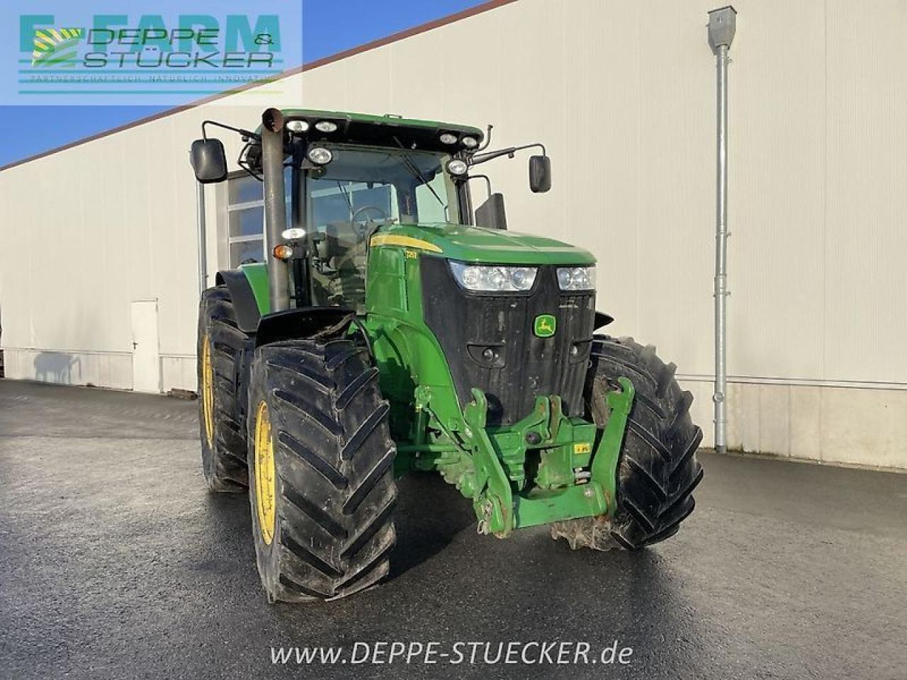 John Deere 7215r mit zwillingsrädern - Tracteur agricole: photos 2 John Deere 7215r mit zwillingsrädern - Tracteur agricole: photos 2