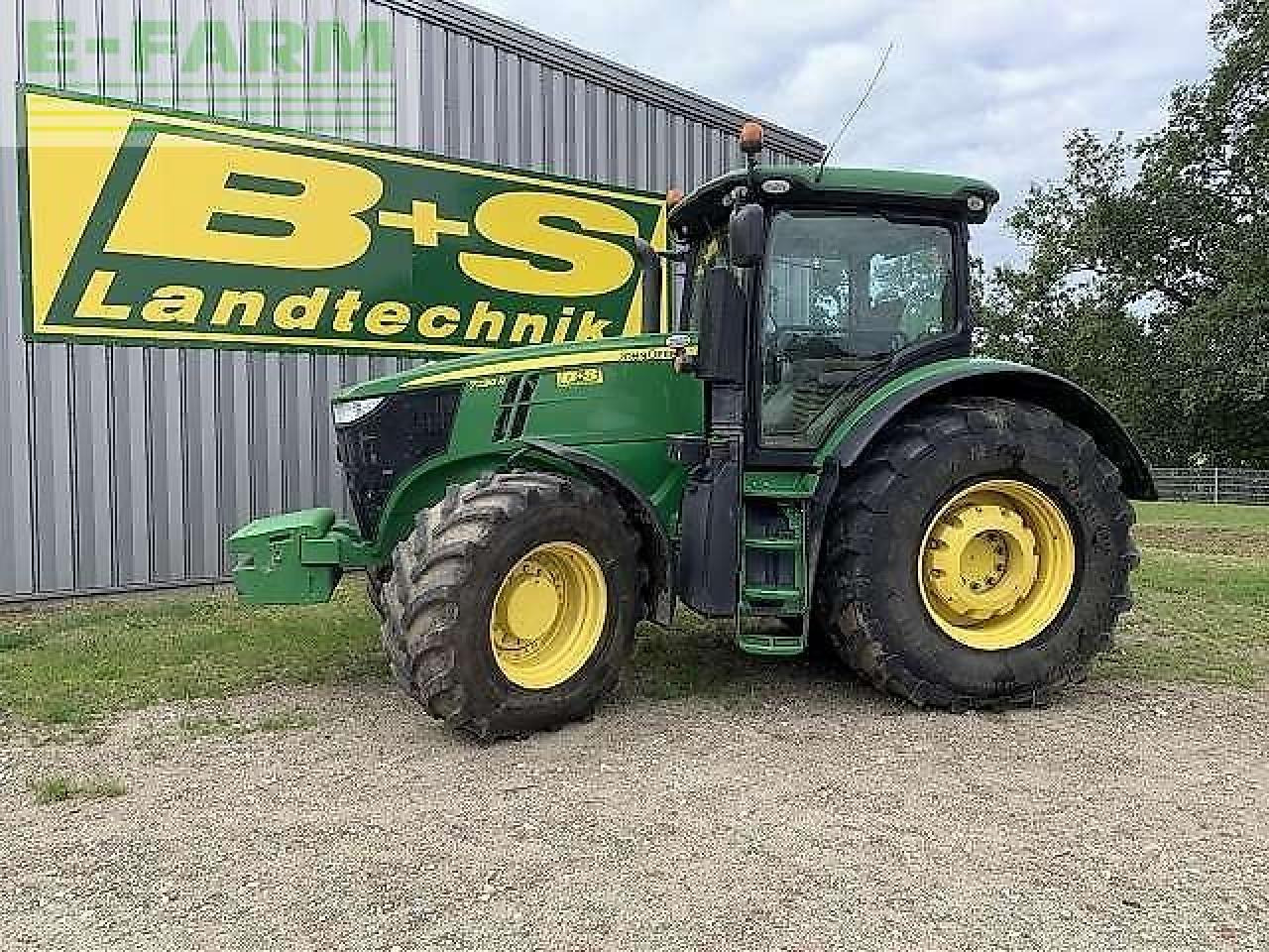 John Deere 7230r - Tracteur agricole: photos 1 John Deere 7230r - Tracteur agricole: photos 1