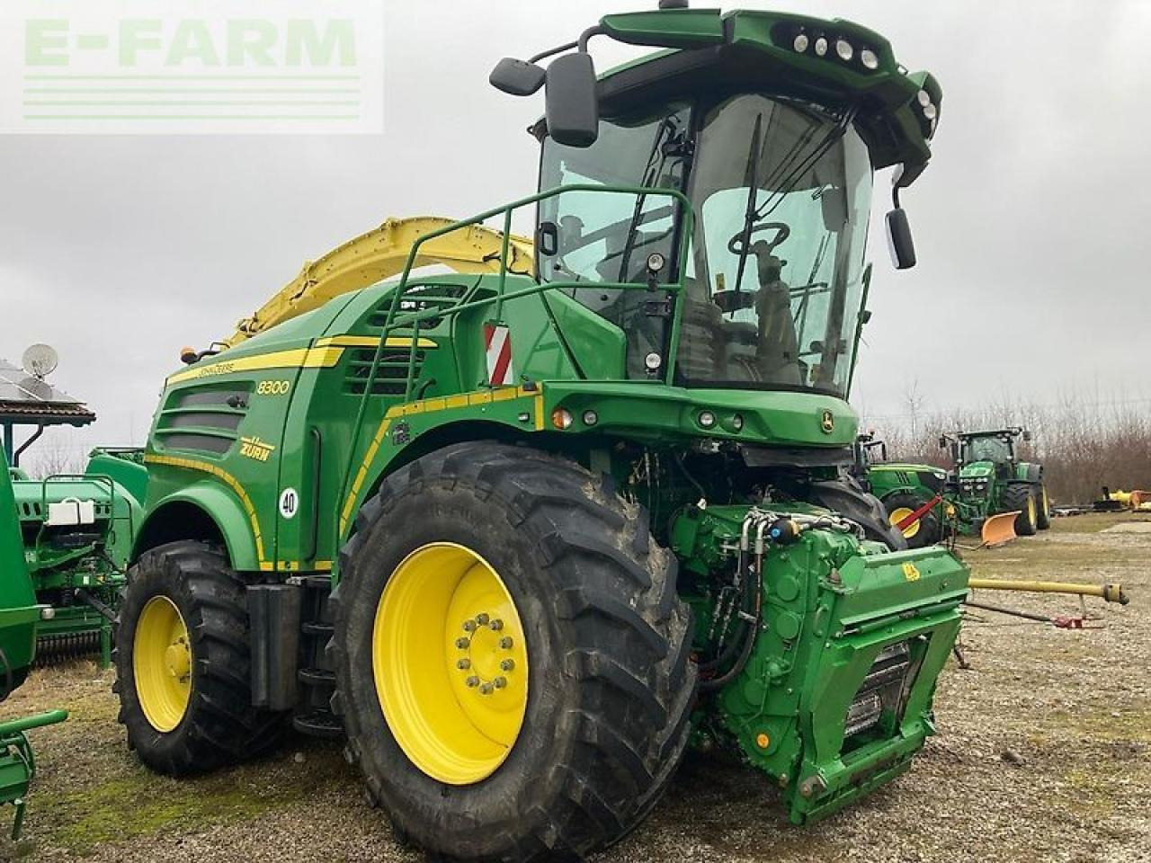 John Deere 8300 - Ensileuse: photos 2 John Deere 8300 - Ensileuse: photos 2