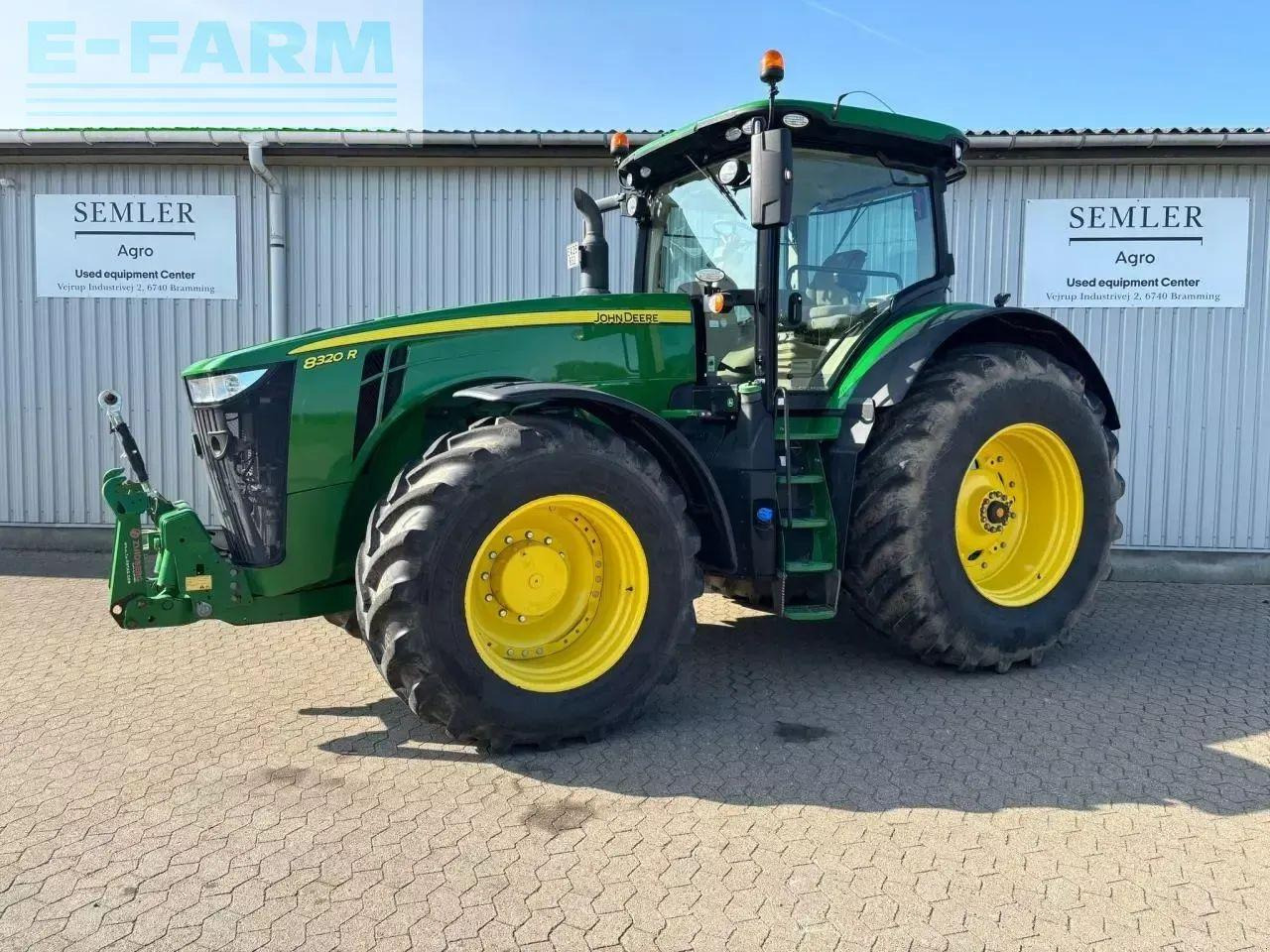 John Deere 8320r - Tracteur agricole: photos 1 John Deere 8320r - Tracteur agricole: photos 1