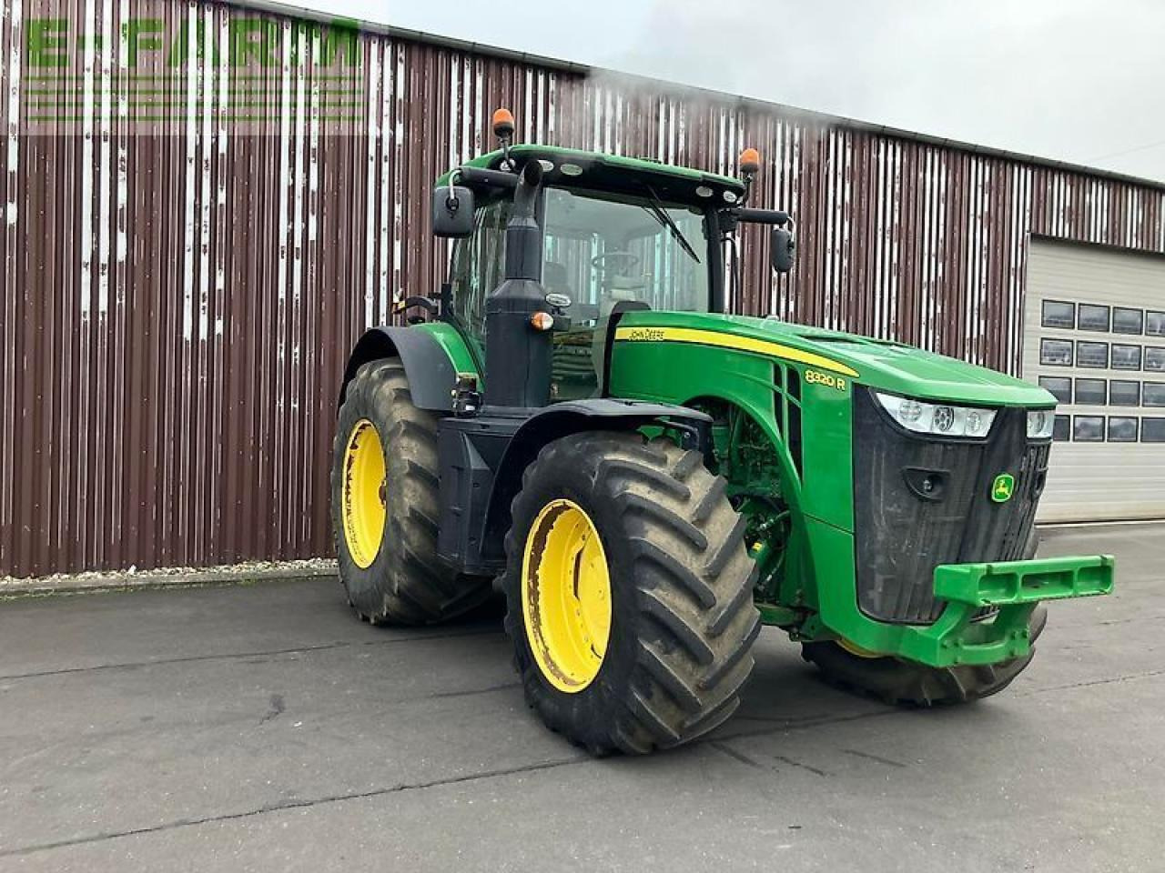 John Deere 8320r - Tracteur agricole: photos 2 John Deere 8320r - Tracteur agricole: photos 2