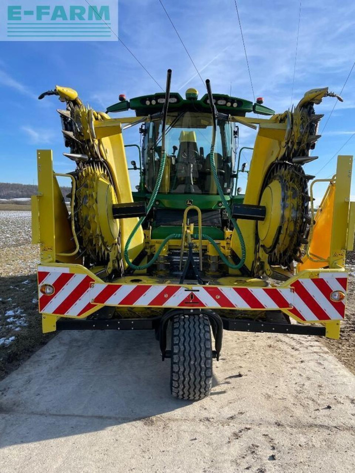 John Deere 8500 - Ensileuse: photos 2 John Deere 8500 - Ensileuse: photos 2