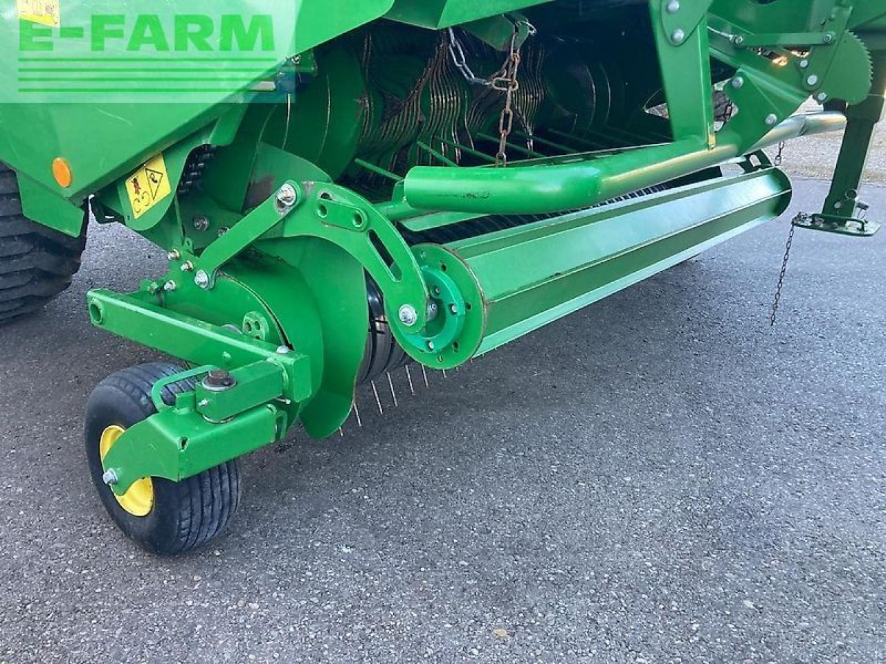John Deere 990 maxi cut 25 - Presse à balles cubiques: photos 5 John Deere 990 maxi cut 25 - Presse à balles cubiques: photos 5