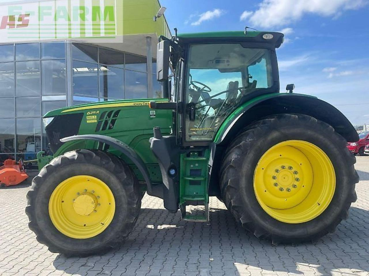 John Deere gebr. 6215r john deere traktor - Tracteur agricole: photos 2 John Deere gebr. 6215r john deere traktor - Tracteur agricole: photos 2