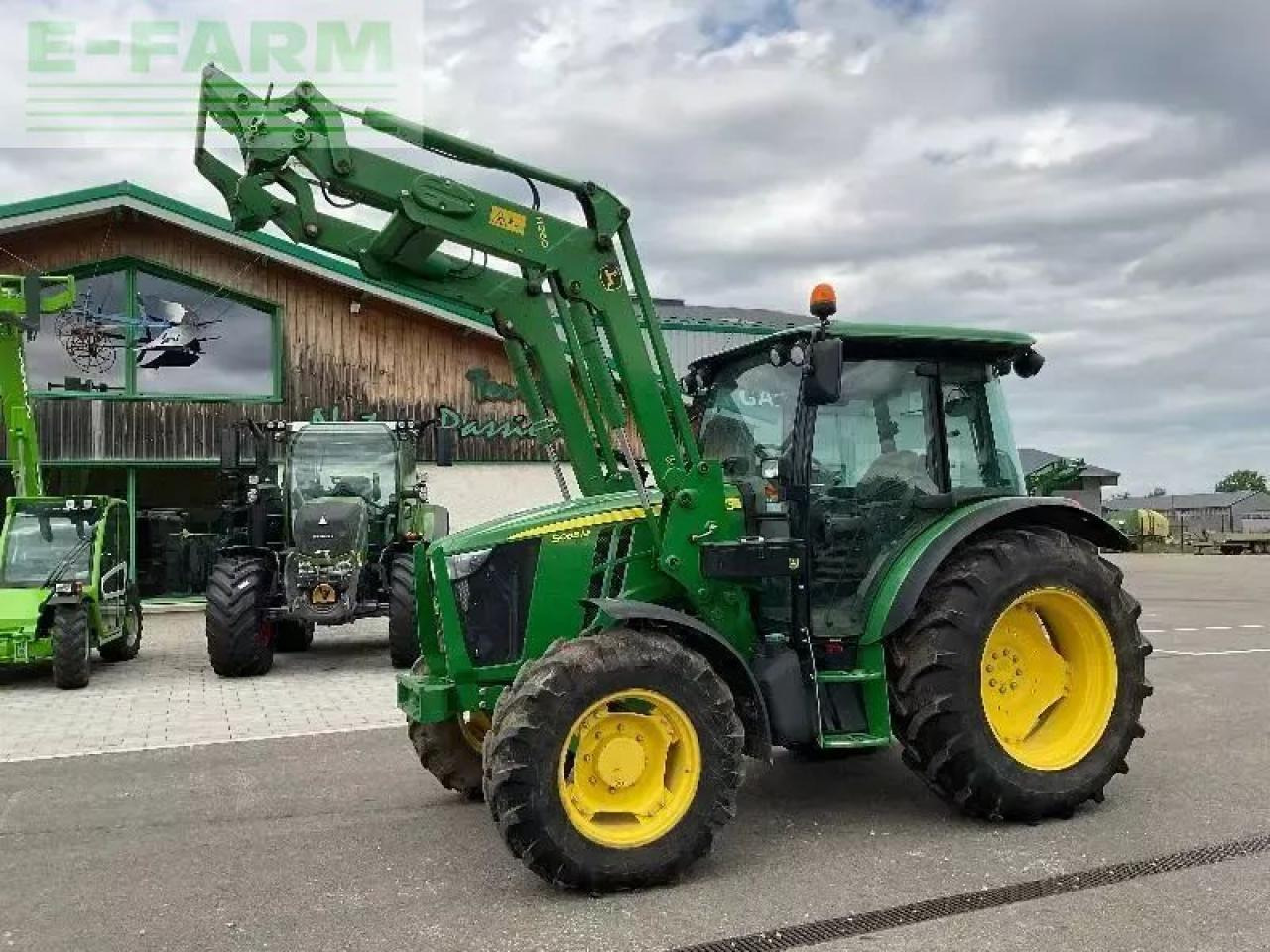 John Deere marque john deere - Tracteur agricole: photos 1 John Deere marque john deere - Tracteur agricole: photos 1