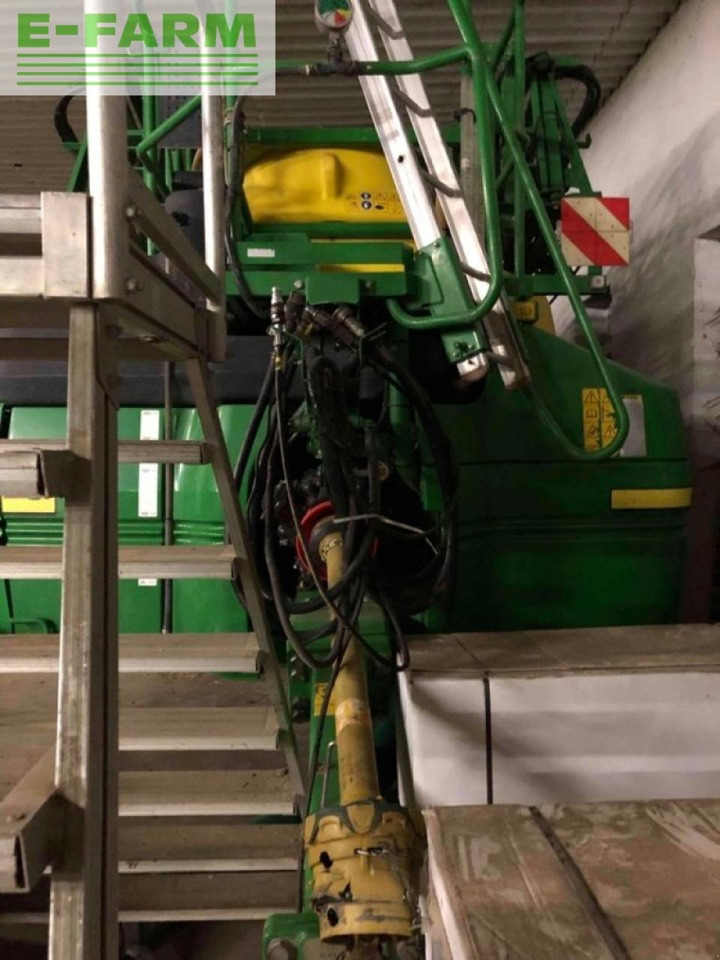 John Deere r962i - Pulvérisateur traîné: photos 2 John Deere r962i - Pulvérisateur traîné: photos 2