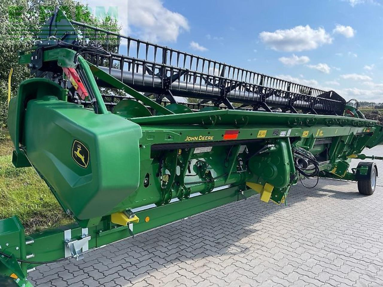 John Deere rdf 30 bandschneidwerk - Accessoire aux ensileuses: photos 1 John Deere rdf 30 bandschneidwerk - Accessoire aux ensileuses: photos 1