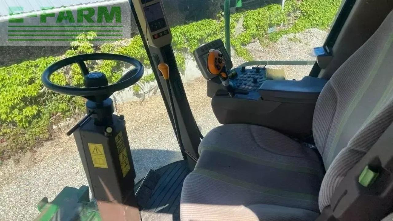 Moissonneuse-batteuse John Deere s690i: photos 13 Moissonneuse-batteuse John Deere s690i: photos 13