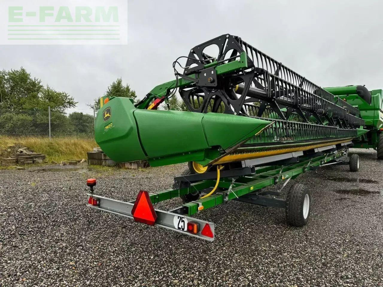 John Deere s790 - Moissonneuse-batteuse: photos 5 John Deere s790 - Moissonneuse-batteuse: photos 5