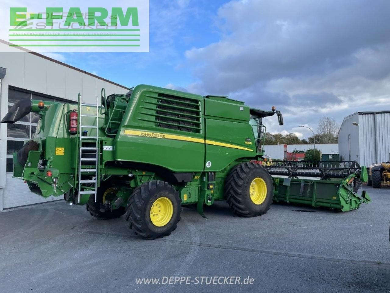 John Deere t550 mit 622r - Moissonneuse-batteuse: photos 2 John Deere t550 mit 622r - Moissonneuse-batteuse: photos 2