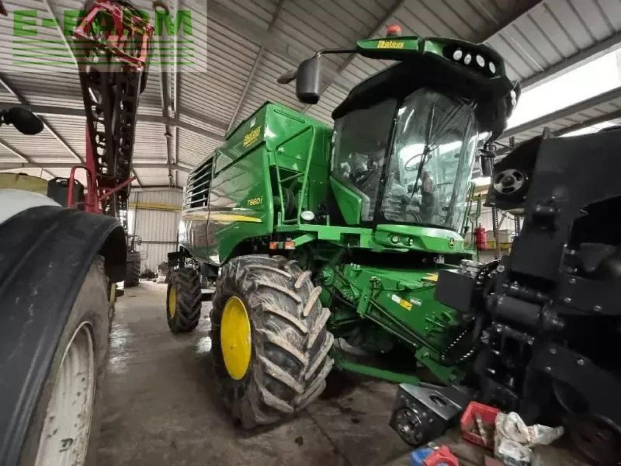 John Deere t660 - Moissonneuse-batteuse: photos 2 John Deere t660 - Moissonneuse-batteuse: photos 2