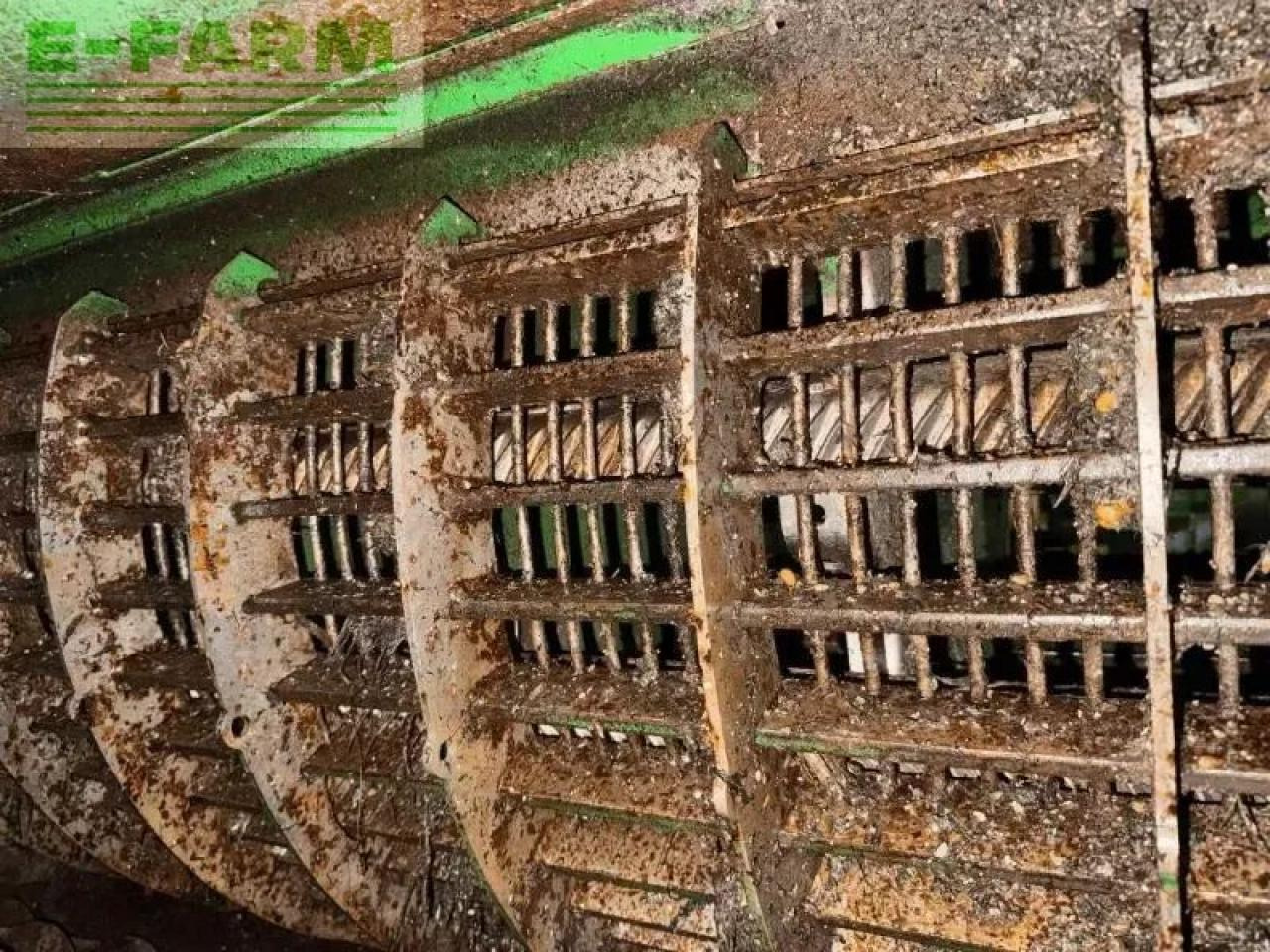 John Deere t660 - Moissonneuse-batteuse: photos 4 John Deere t660 - Moissonneuse-batteuse: photos 4