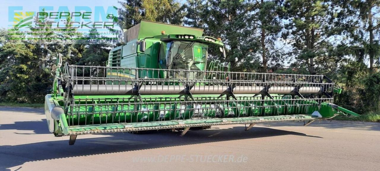 John Deere t670 - Moissonneuse-batteuse: photos 3 John Deere t670 - Moissonneuse-batteuse: photos 3